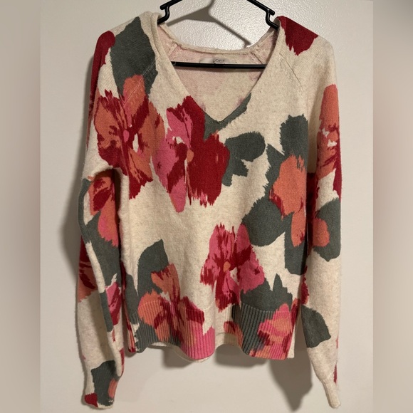 LOFT Sweaters - Loft sweater with flower print size small NWOT